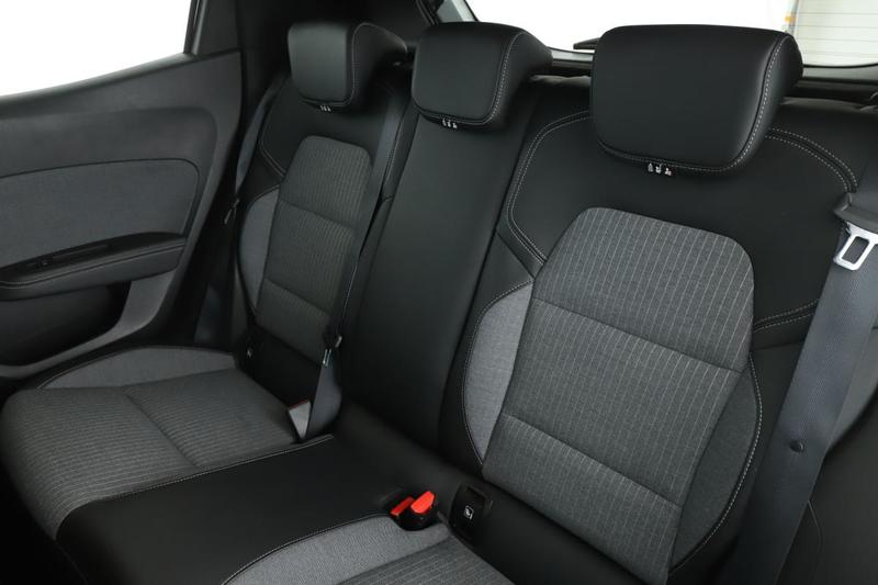 Renault Clio 1.3 TCe Lutecia 140 ch