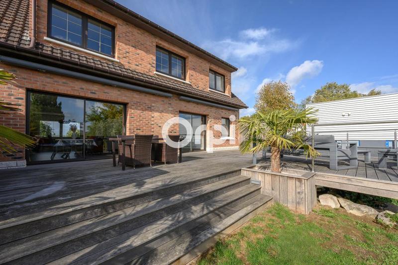 Maison - 158 m² - 6 pièces