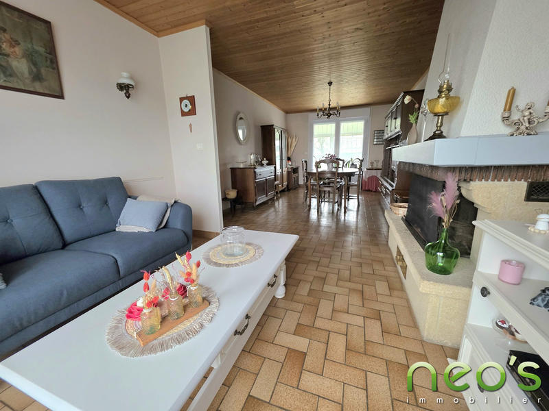 Maison traditionnelle - 104 m² - 5 pièces