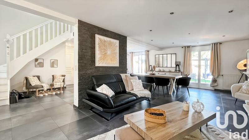 Maison - 190 m² - 7 pièces