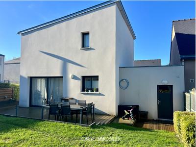 Maison - 104 m² - 6 pièces