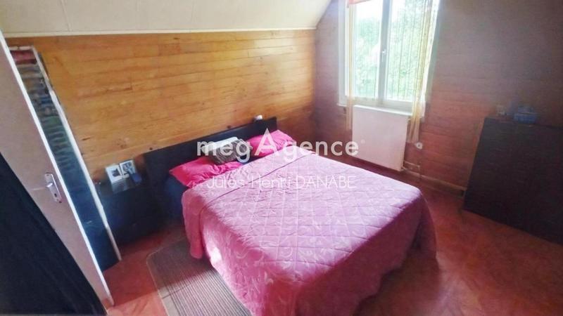 Maison - 121 m² - 6 pièces