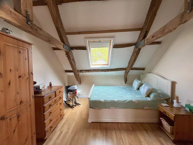 Maison - 241 m² - 13 pièces