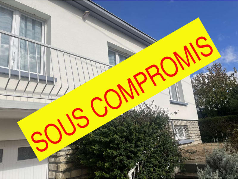 Maison - 96 m² - 5 pièces