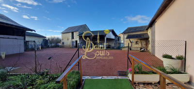 Maison - 105 m² - 4 pièces