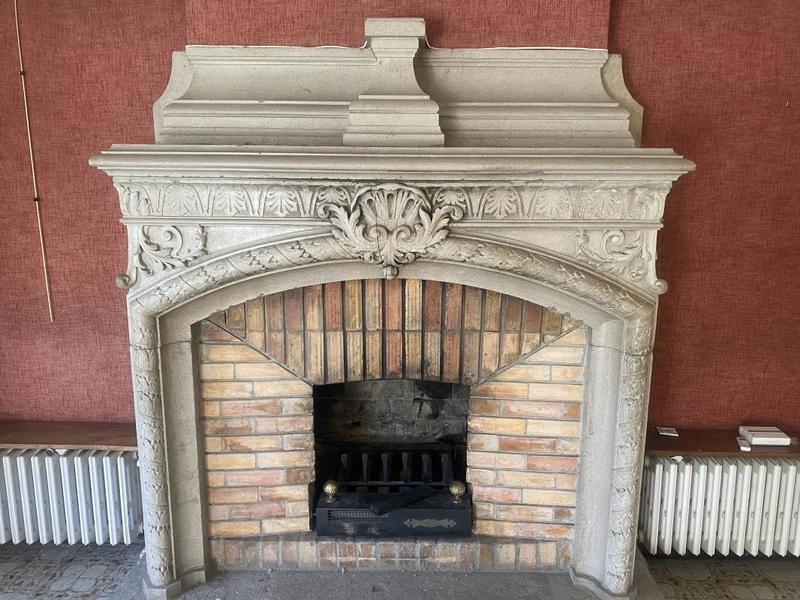 Maison - 448 m² - 9 pièces