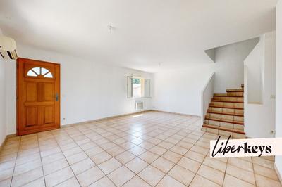 Maison - 82 m² - 4 pièces