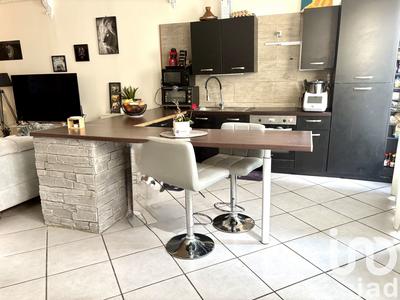 Appartement - 96 m² - 5 pièces