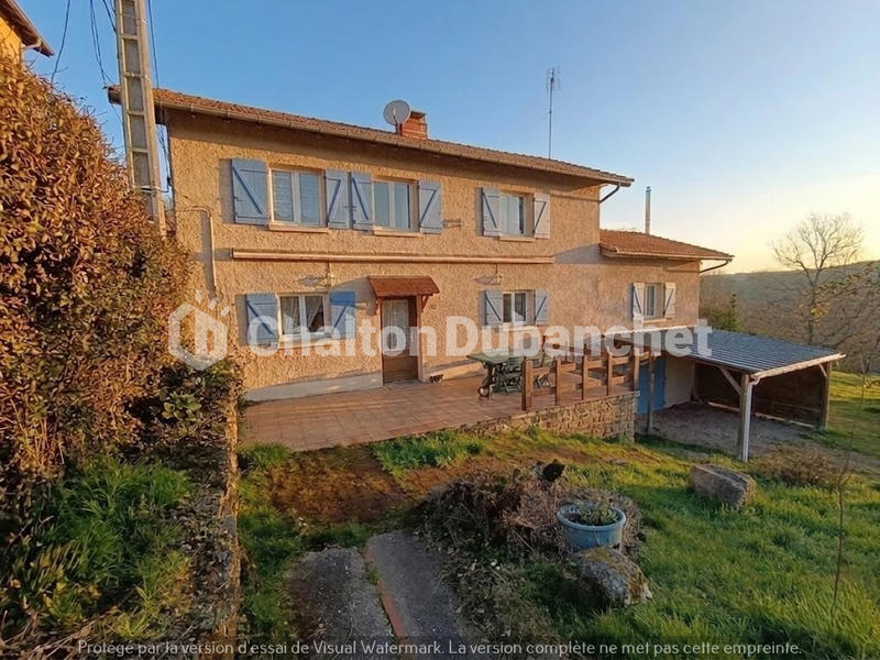 Propriété - 122 m² - 6 pièces