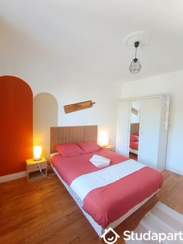 Chambre - 12 m² - 1 pièce