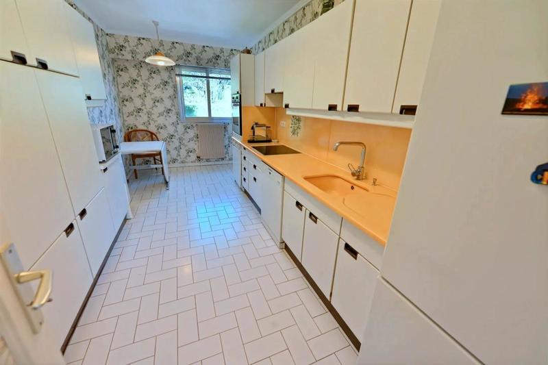 Appartement - 98 m² - 3 pièces