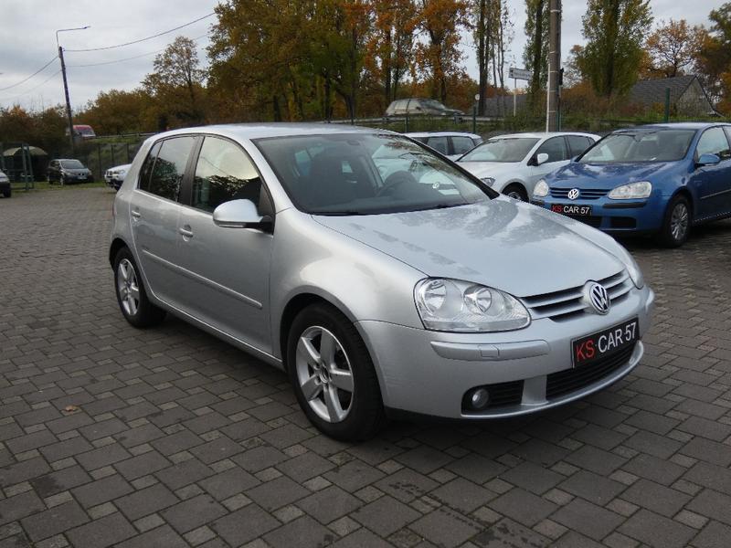 Volkswagen Golf 1.4 16s Tsi 122 United