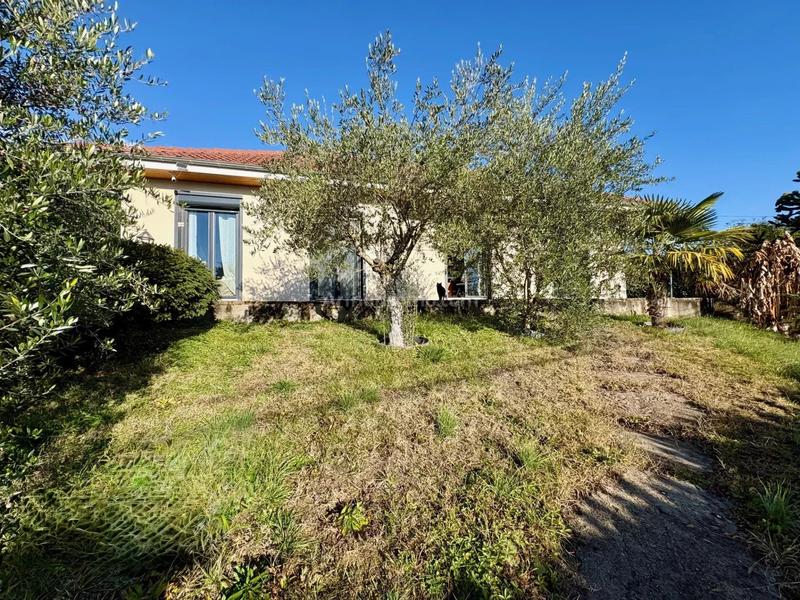 Maison - 143 m² - 5 pièces