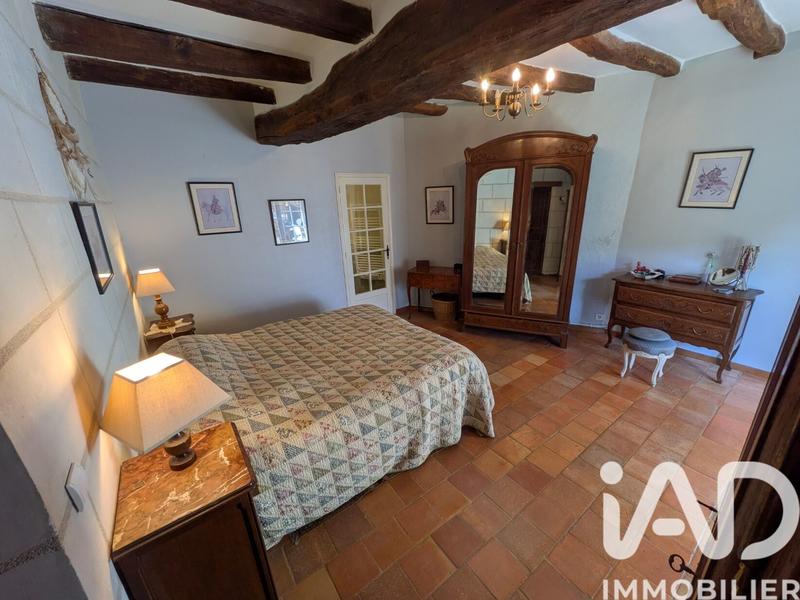 Maison - 200 m² - 7 pièces