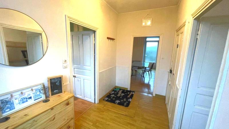 Maison - 104 m² - 6 pièces