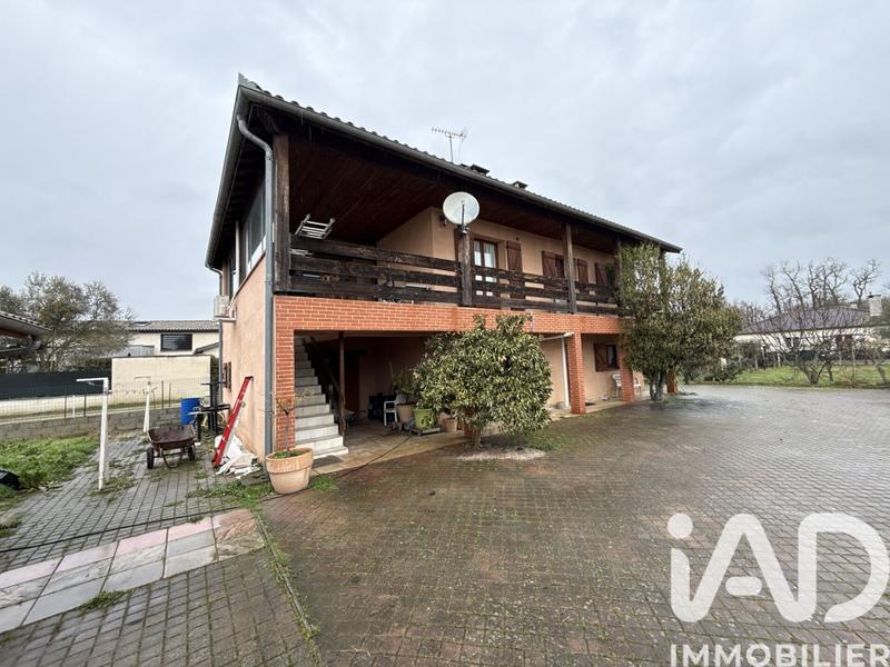 Maison - 140 m² - 5 pièces