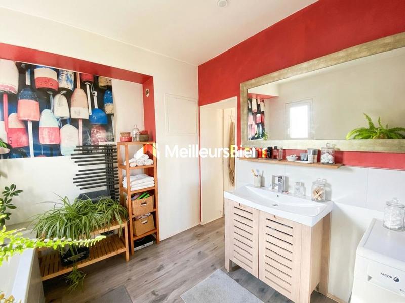 Appartement ancien - 103 m² - 3 pièces