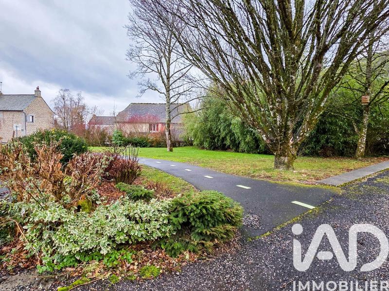 Maison - 122 m² - 7 pièces