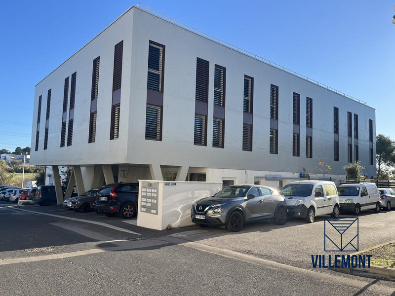 Bureau - 64 m² - 3 pièces