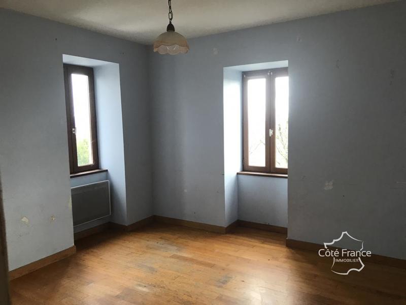 Maison en pierre - 80 m² - 4 pièces