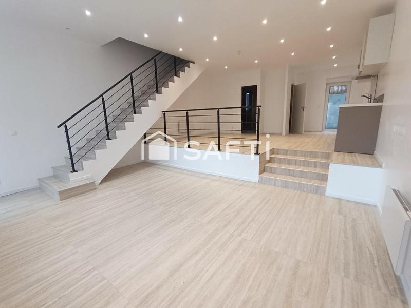 Maison - 105 m² - 5 pièces