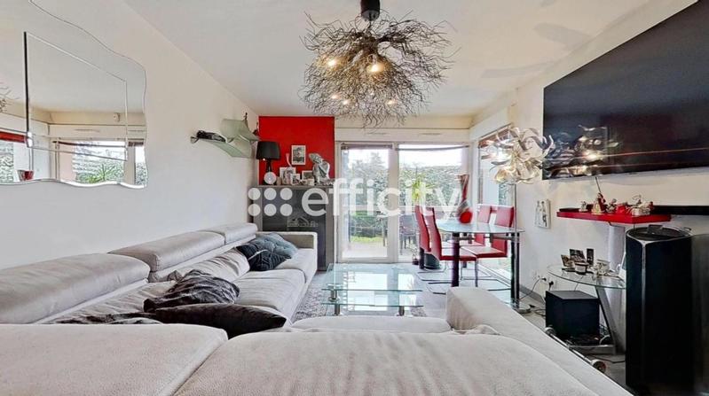 Appartement - 81 m² - 4 pièces