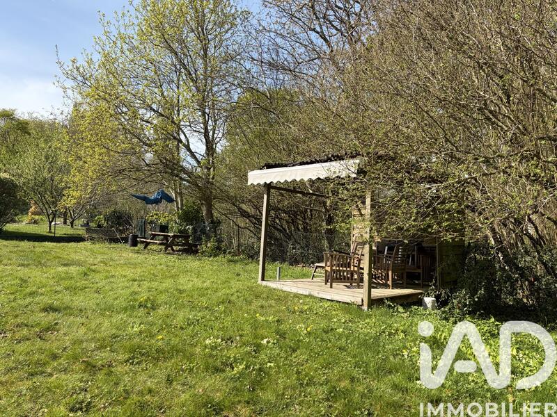 Maison - 92 m² - 6 pièces