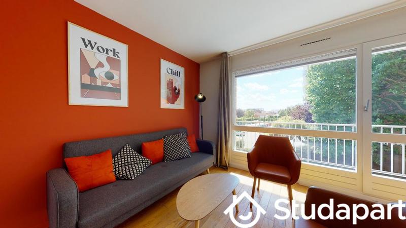 Chambre - 13 m² - 1 pièce