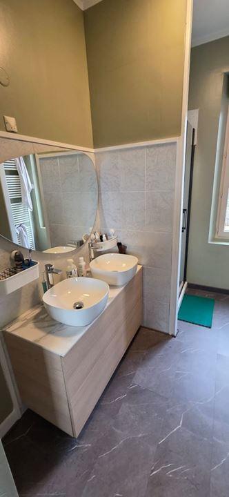 Maison traditionnelle - 217 m² - 9 pièces