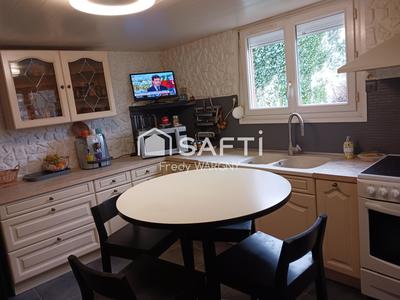 Maison de village - 90 m² - 4 pièces