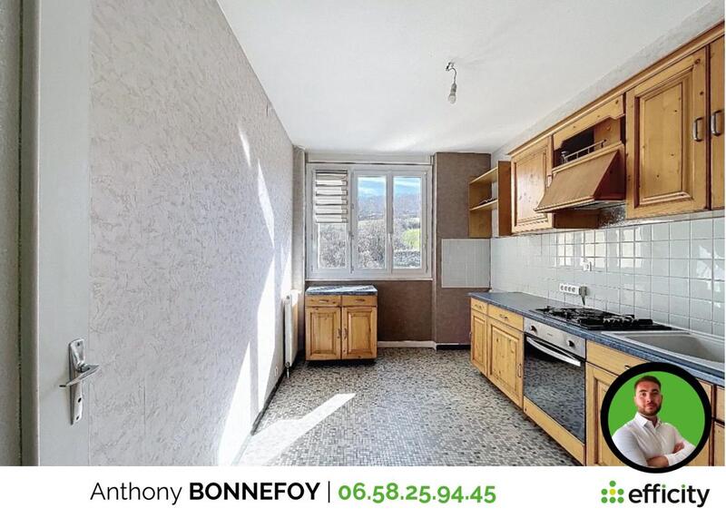 Appartement - 81 m² - 3 pièces