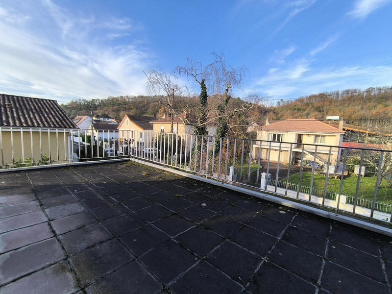 Maison - 144 m² - 5 pièces