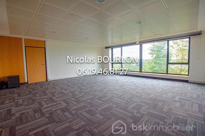 Bureau - 50 m² - 1 pièce