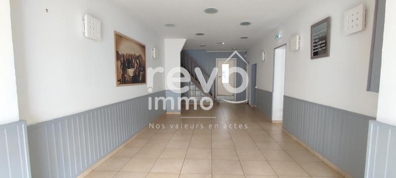 Local d'activités - 370 m² - 12 pièces