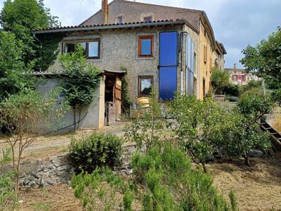 Maison de campagne - 250 m² - 9 pièces