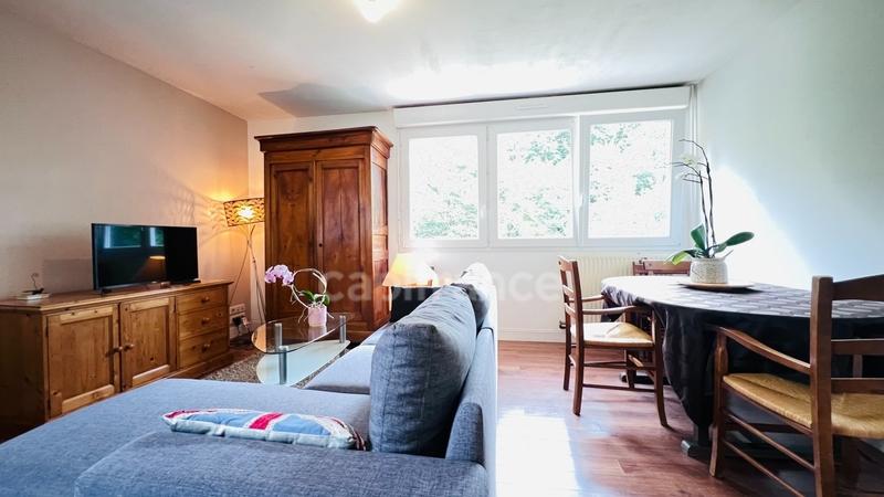 Appartement - 76 m² - 4 pièces