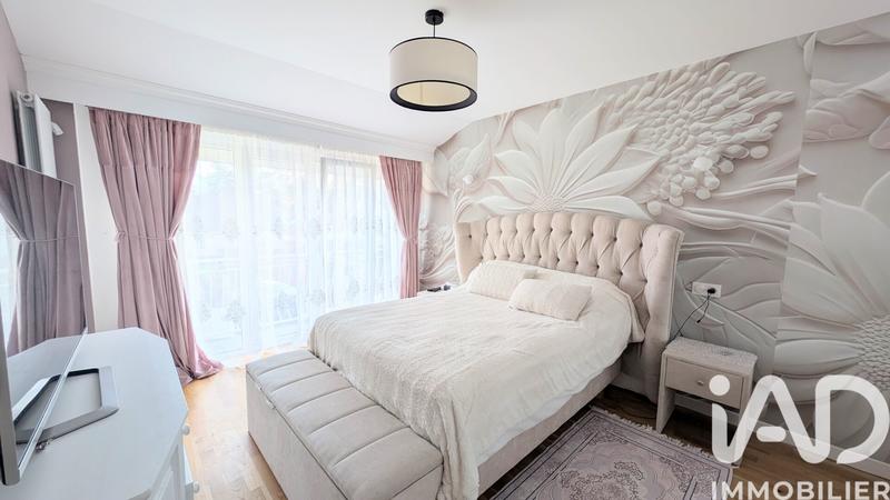 Maison - 157 m² - 8 pièces