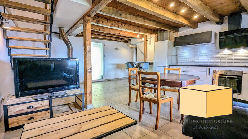 Maison ancienne - 136 m² - 8 pièces