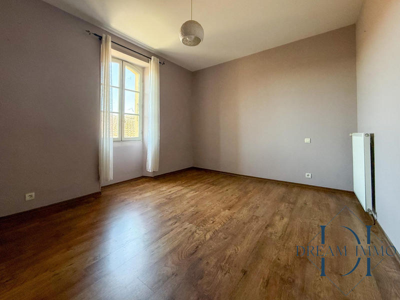 Maison ancienne - 380 m² - 15 pièces