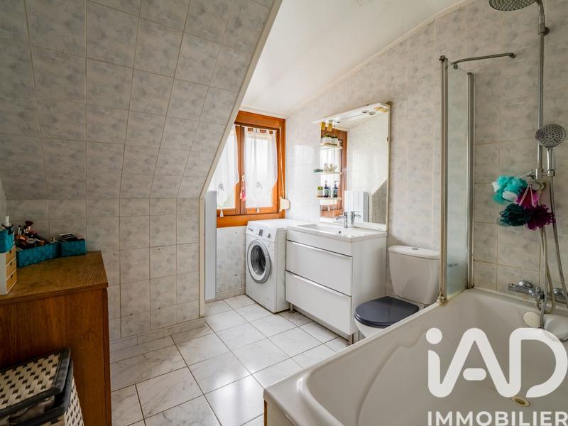 Maison - 83 m² - 4 pièces