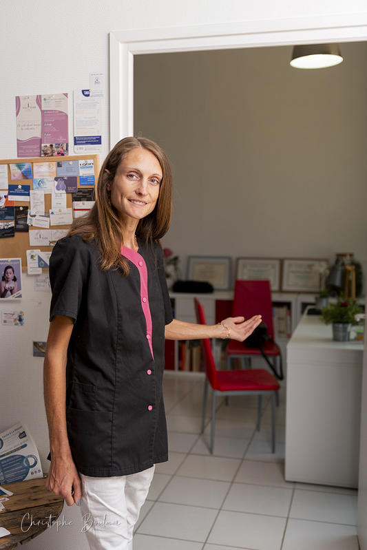 Camille Lelièvre – Ostéopathe D.O. spécialisée en digestion et troubles alimentaires