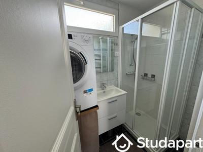 Chambre - 16 m² - 1 pièce