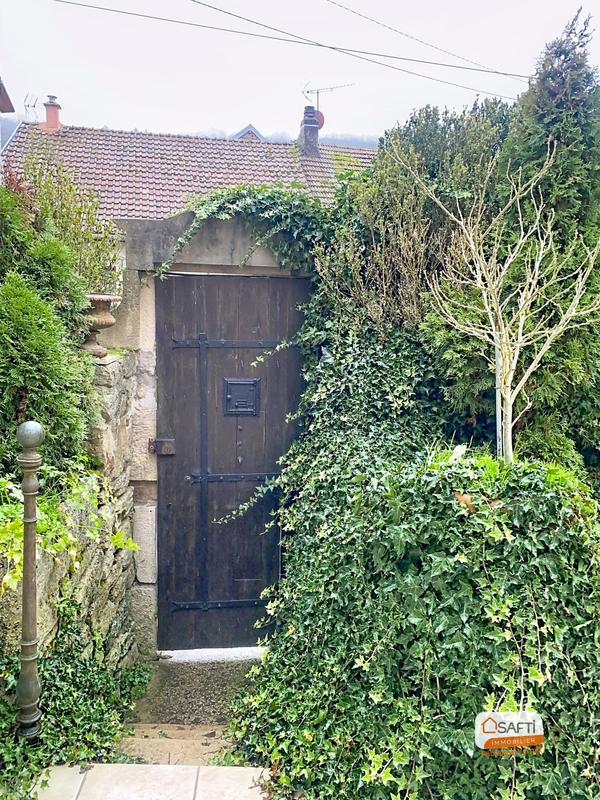 Maison - 290 m² - 10 pièces