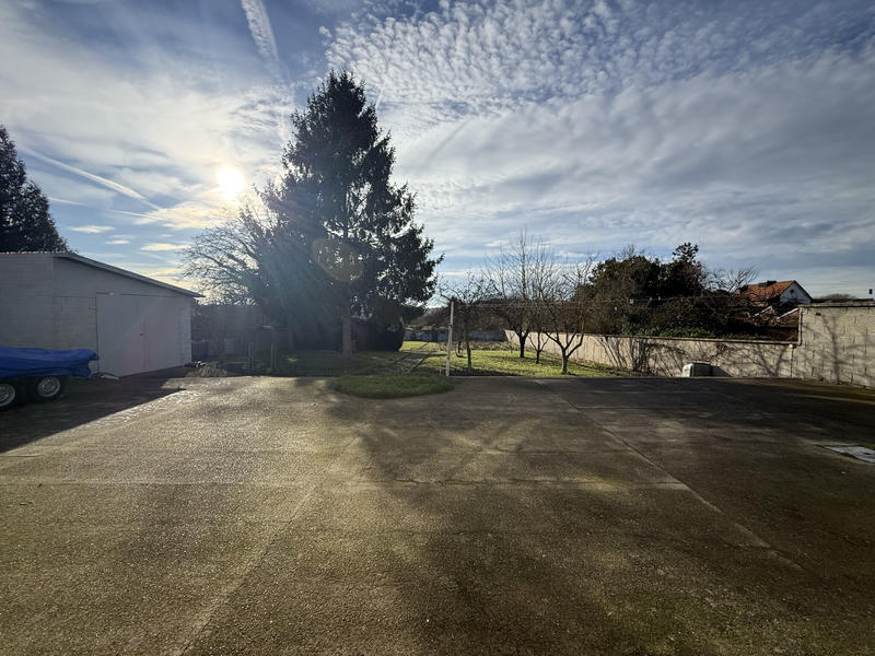 Maison - 141 m² - 6 pièces