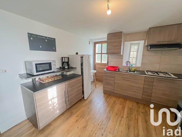 Maison - 295 m² - 11 pièces