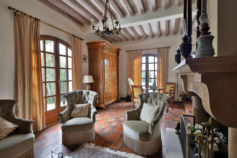 Maison - 178 m² - 6 pièces