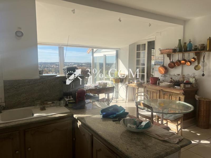 Villa - 246 m² - 7 pièces