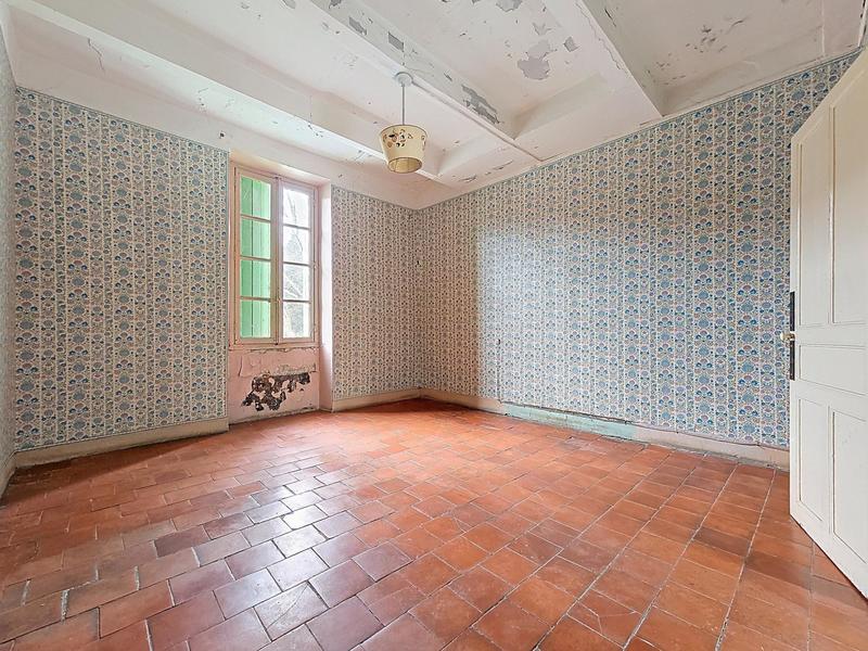 Maison de maîtres - 246 m² - 9 pièces