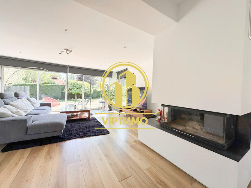 Maison - 141 m² - 5 pièces