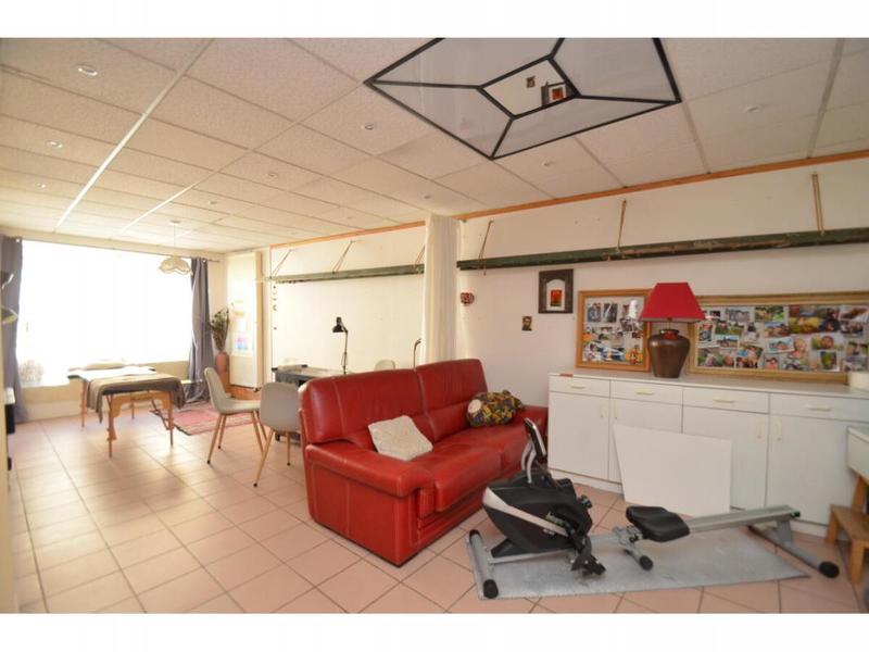 Maison - 321 m² - 8 pièces